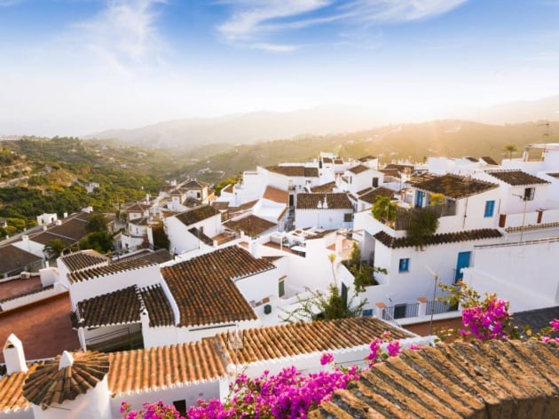 Frigiliana, al atadecer.