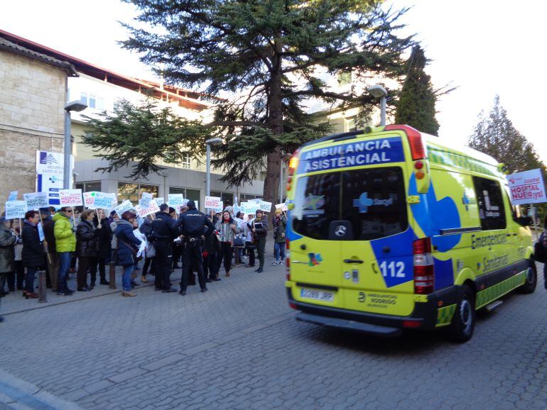Las deficiencias del hospital Santos Reyes las pone de menifiesto esta vez el propio personal sanitario