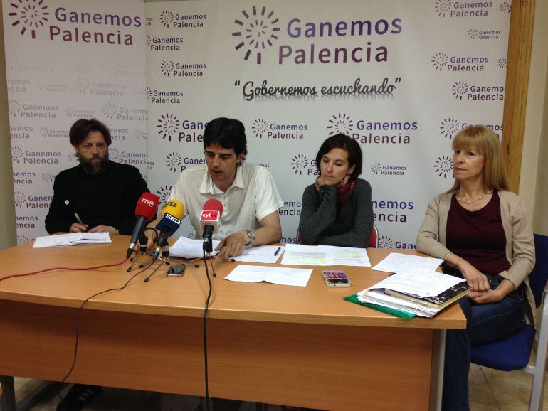 Grupo municipal de Ganemos: Fran Fernández, Juan Gascón, Patricia Rodríguez y Carmen García