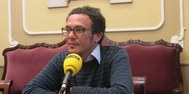 El alcalde de Cádiz durante la entrevista concedida a Radio Cádiz