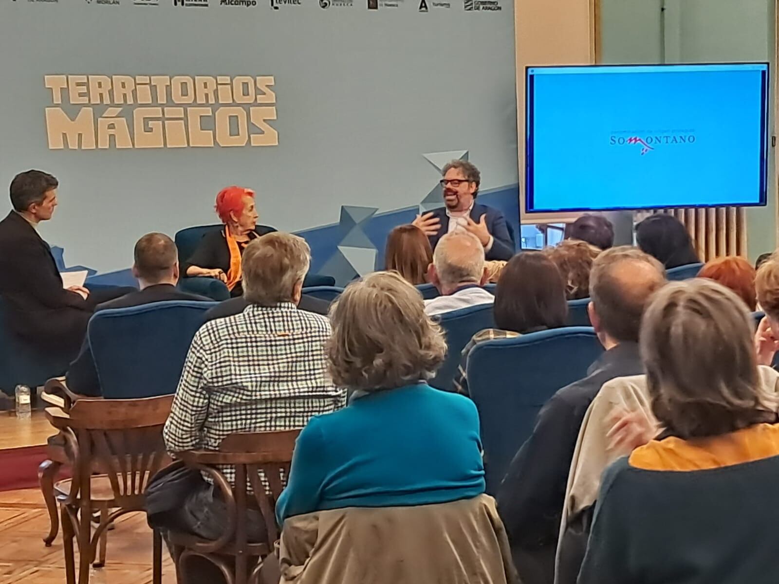 Luis Larrodera, Rosa Mª Calaf y Sergio del Molino en Territorios Mágicos