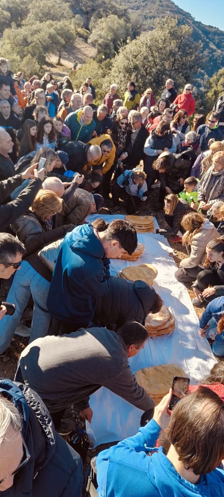 La romería de los langostos despierta cada año un gran interés