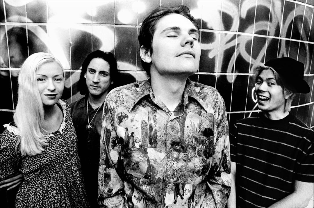 The Smashing Pumpkins en una foto de 1993