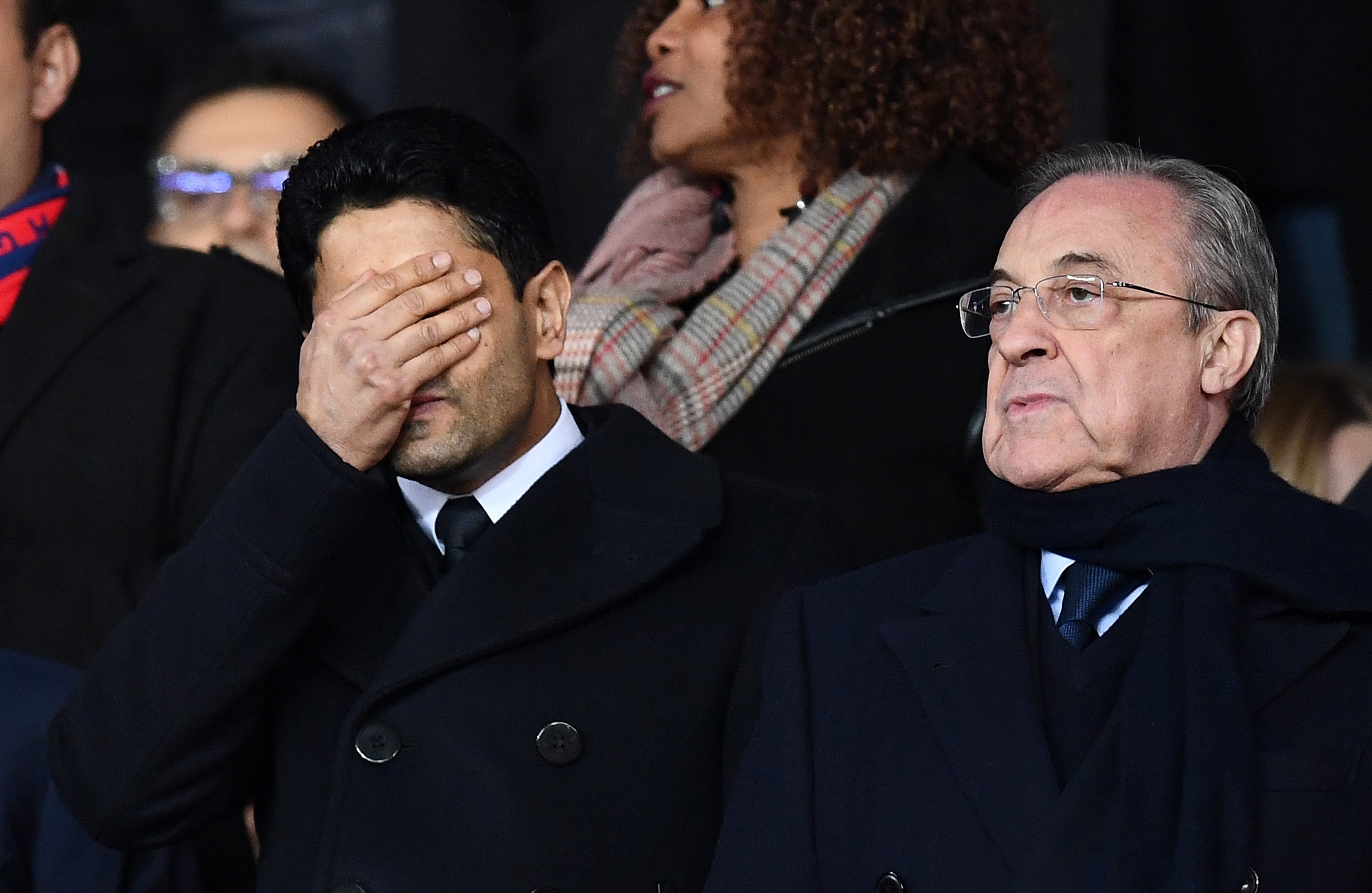 Nasser Al-Khelaifi, junto a Florentino Pérez, en un encuentro entre Real Madrid y PSG en 2018