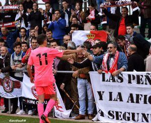 Gallar agradece el apoyo de la afición leonesa en Guijuelo