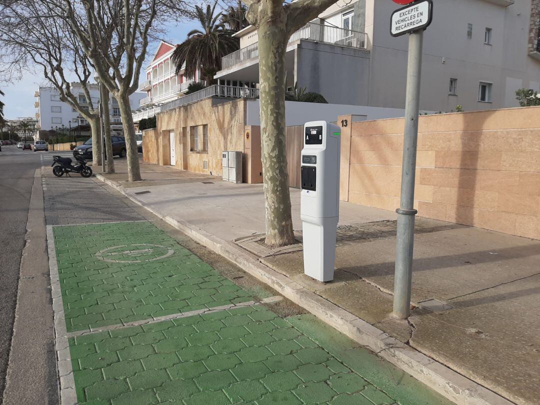 A Maó creix de forma important l'us d'aquests punts de recàrrega elèctrica de vehicles.