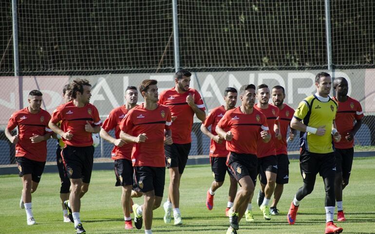 Los jugadores se ha entrenado a primera hora en la ciudad deportiva