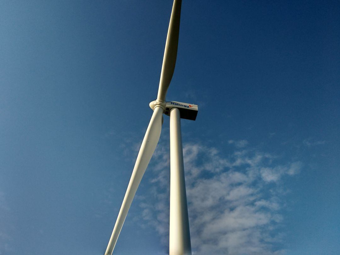 Uno de los aerogeneradores del Parque Eólico Merengue I