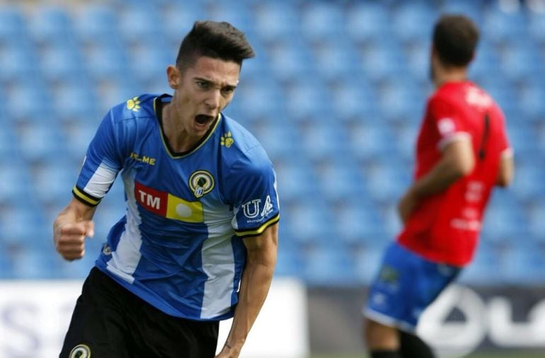 Tarí celebra su gol ante Formentera