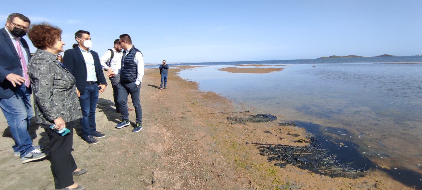 La presidenta de la Comisión de Peticiones del Europarlamento, Tatjana Dzanoka, encabeza la delegación que visita la Región de Murcia para conocer el estado del Mar Menor