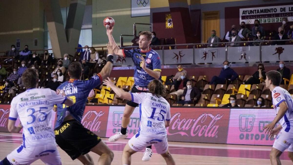 Victoria al estilo Ademar