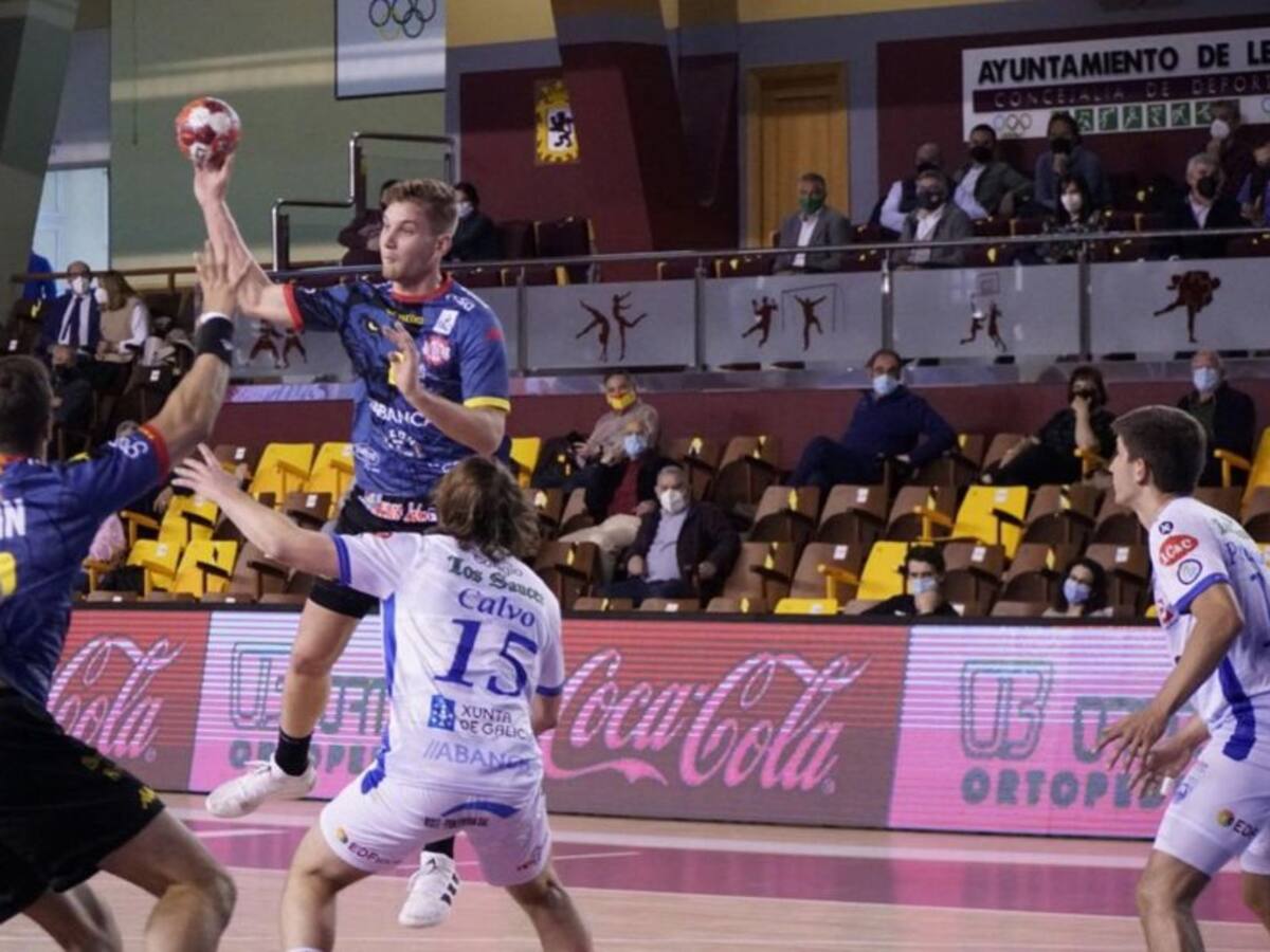 Victoria al estilo Ademar