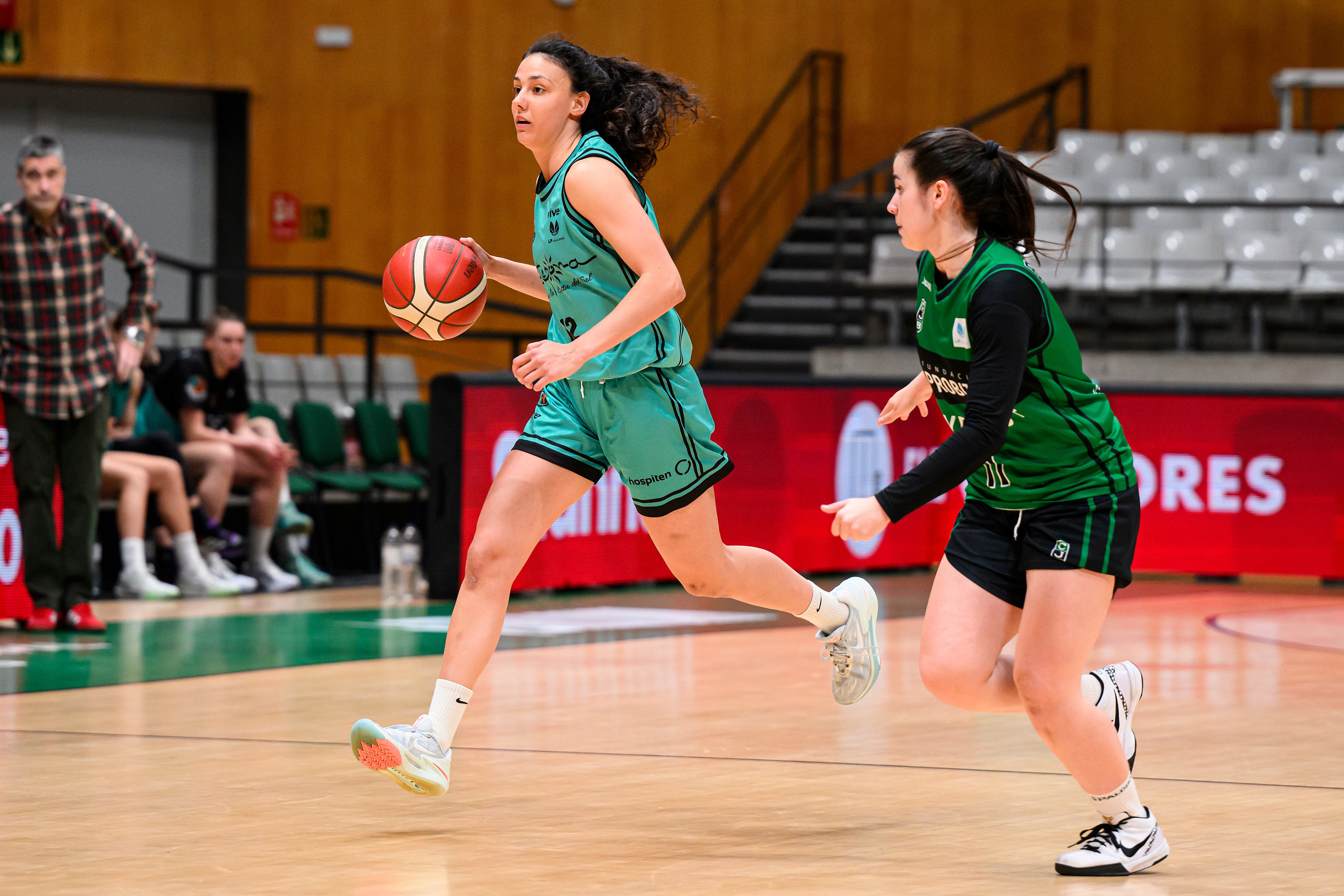 La base Marina Gea volverá a vestir los colores del CAB Estepona la próxima temporada