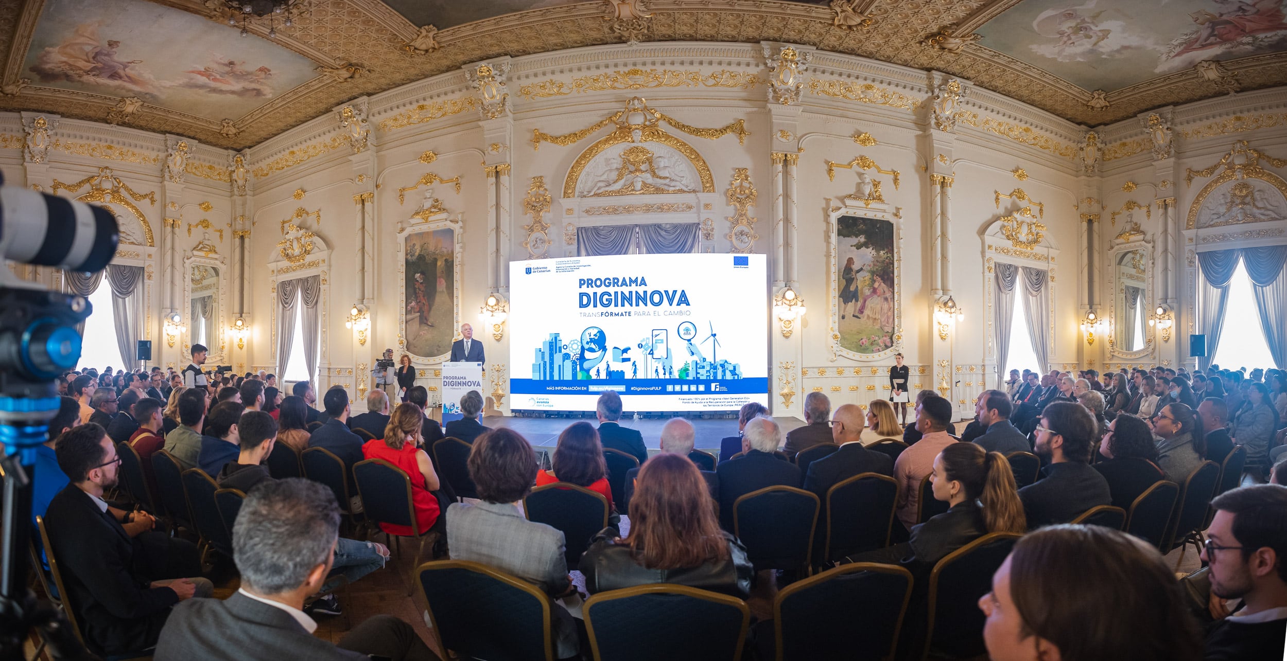 Fundación Universitaria de Las Palmas. Clausura del programa Diginova, en el Gabinete Literario / Alejandro Quevedo