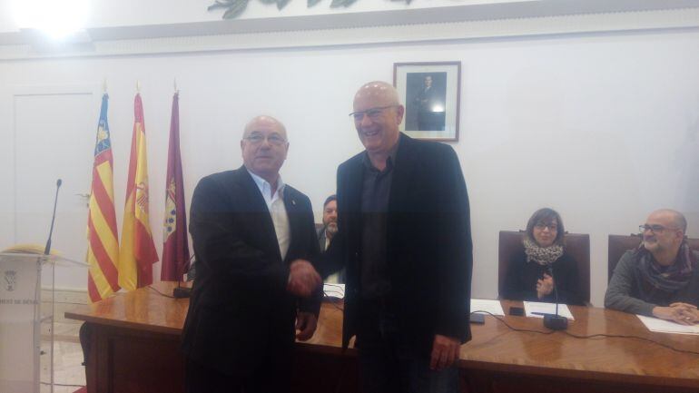 Toma de posesión del nuevo concejal de Compromís per Dénia, Vicent Crespo.