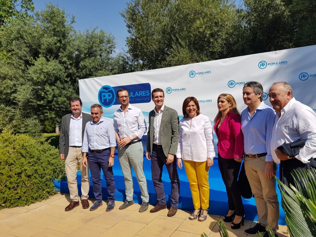 Representantes del Partido Popular, liderando Pablo Casado e Isabel Bonig