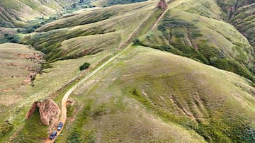 Dos detenidos por dañar la Gran Muralla china cuando intentaban crear un atajo con una excavadora