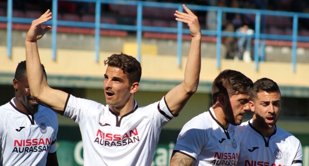 Pablo Aguilera celebra un gol 