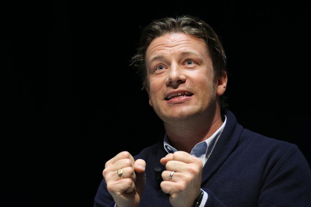 Jamie Oliver, en un seminario celebrado en el Festival de Cine de Cannes, en 2015.