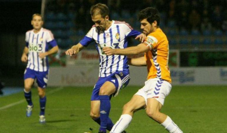 Gran partido de Manu García en el Toralín.