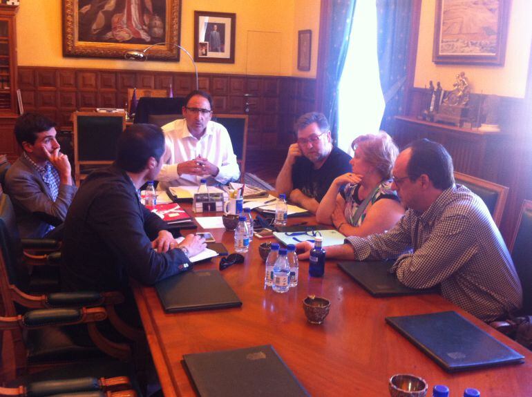 Reunión entre hosteleros y Ayuntamiento de Palencia.
