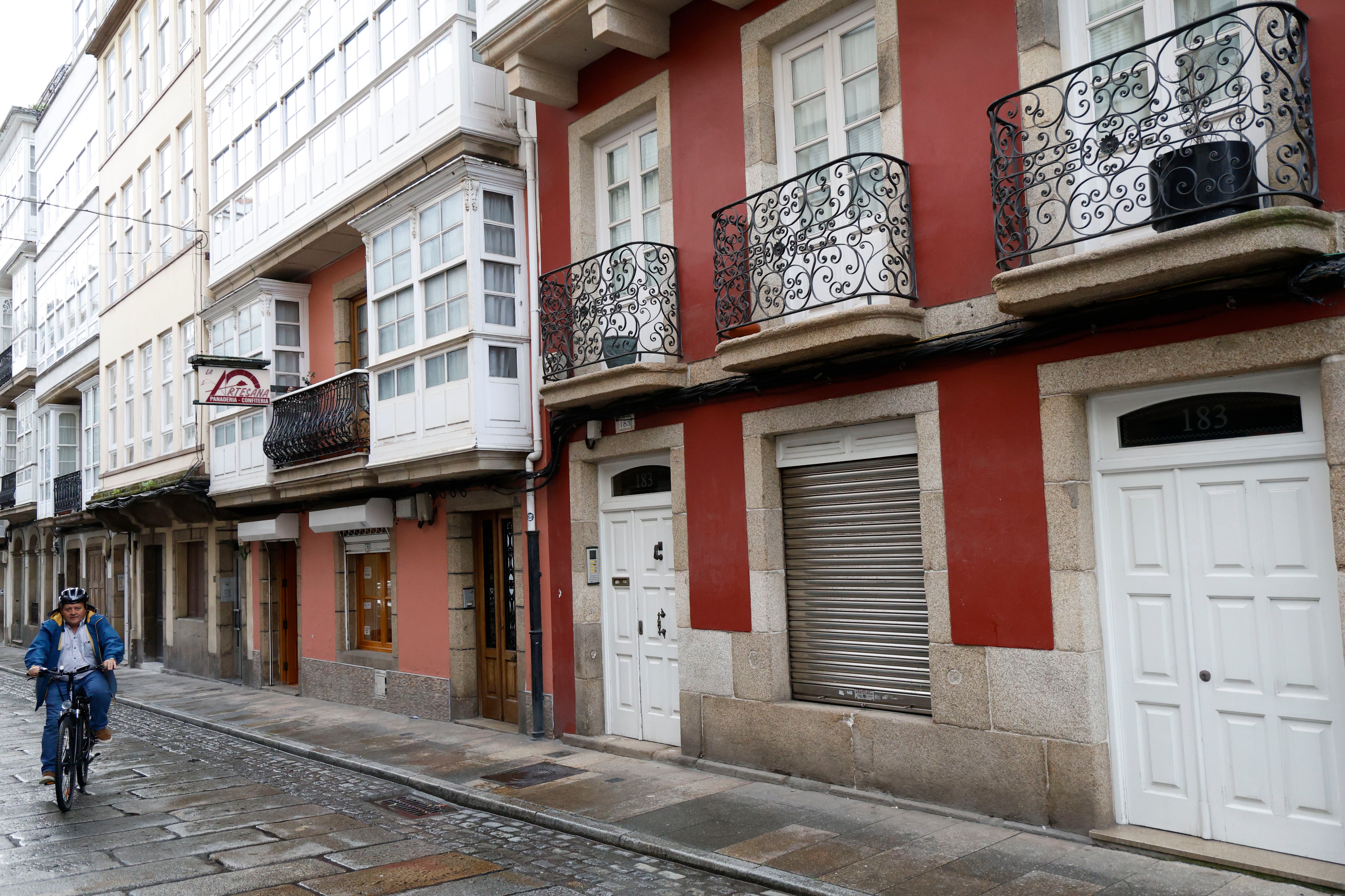 FERROL, 26/9/2024.- Casa natal de Aurora Rodríguez Carballeira en el barrio de A Magdalena. EFE/ Kiko Delgado.