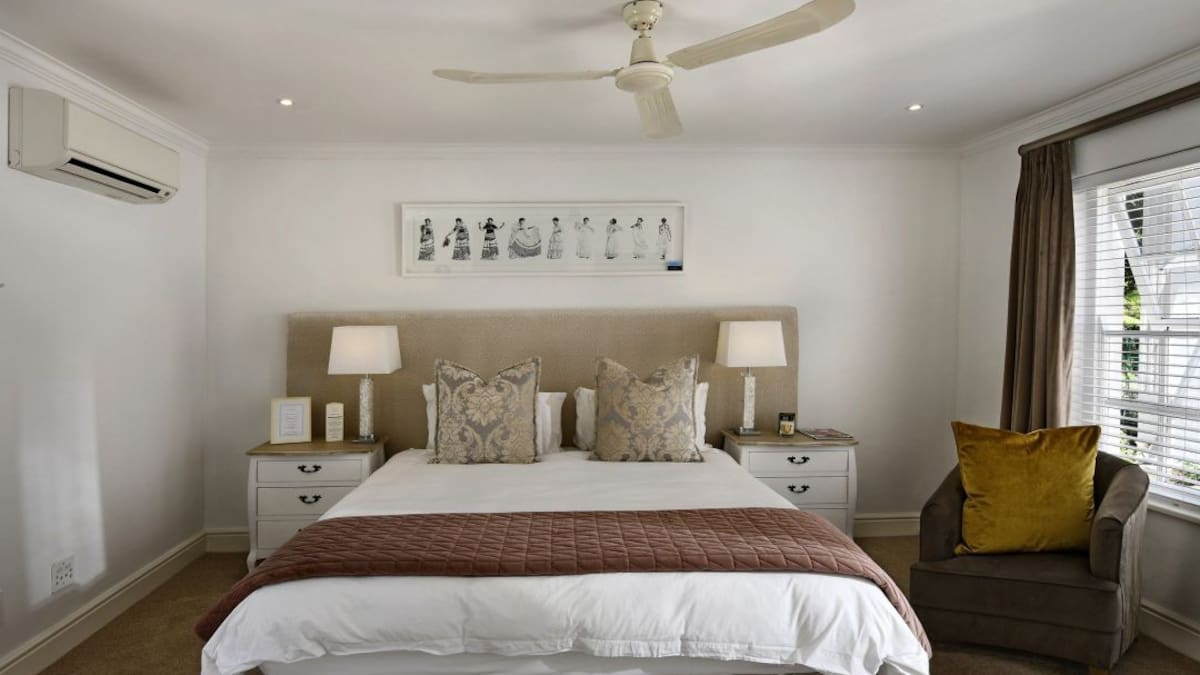 Los hoteles se reinventan para la Nochevieja (31/12/2020)