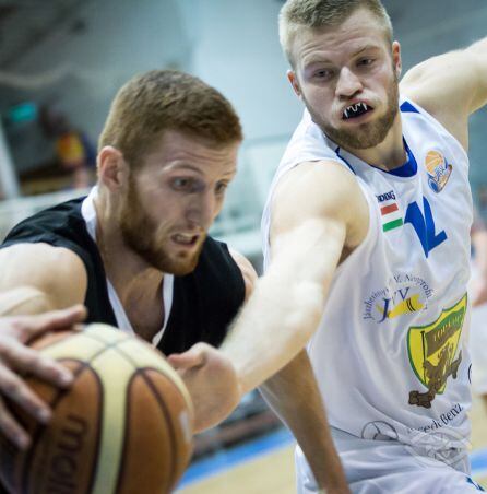 Laszlo Blaskovits durante un partido