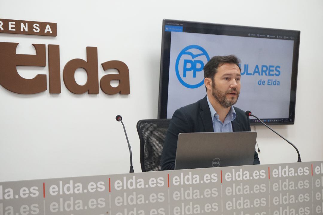 Francisco Muñoz, portavoz del partido