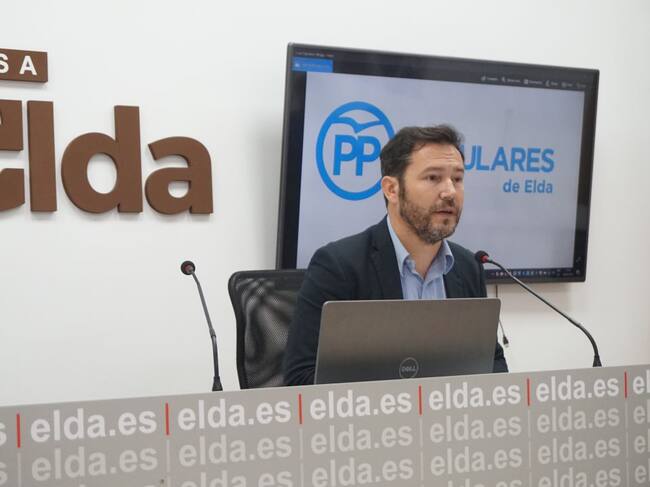 Francisco Muñoz, portavoz del partido