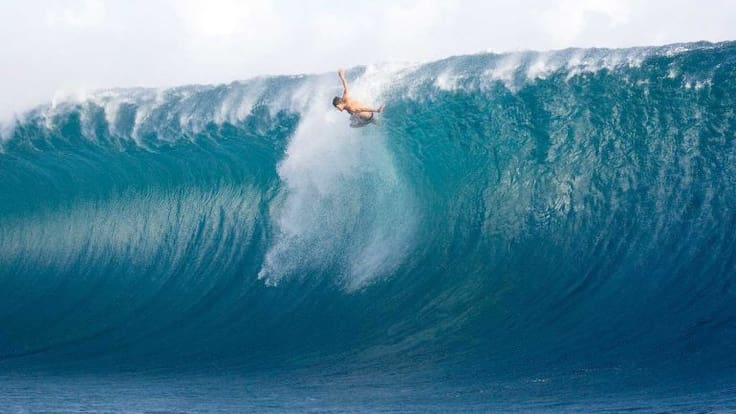 Acento Robinson: Surfeando monstruos (4/2/2018)