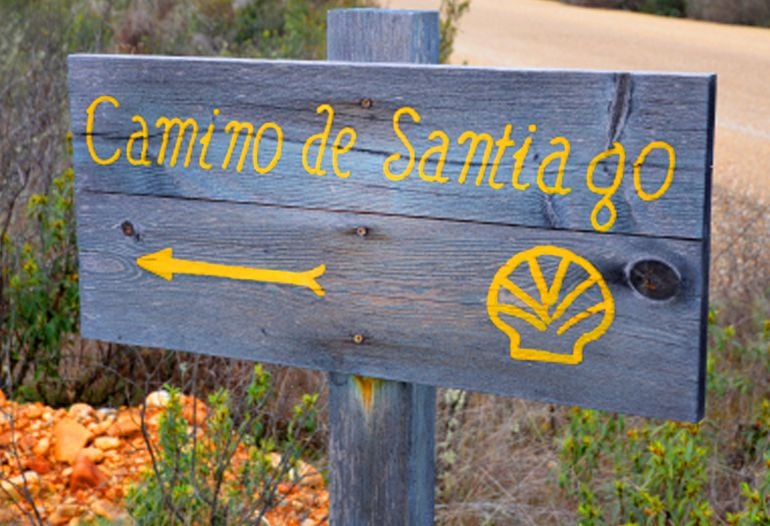 Señalización del Camino de Santiago a su paso por el suroccidente asturiano