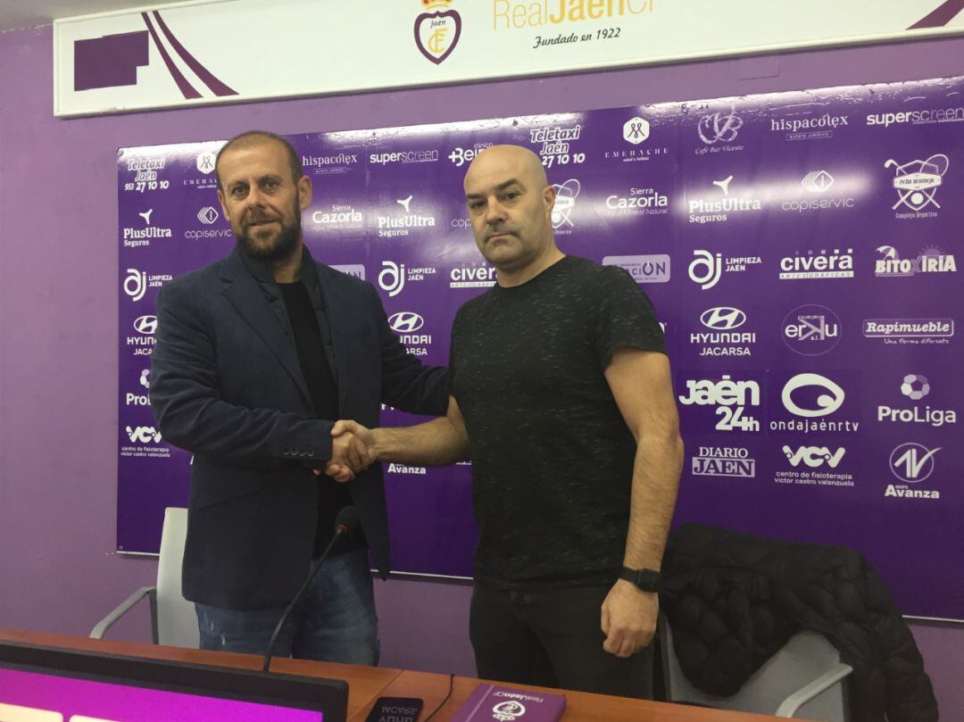 Presentación de Bernardo Plaza.