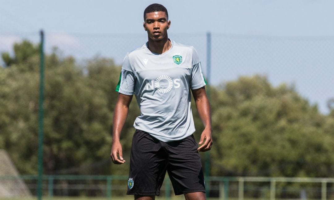 Ivanildo Fernandes en un entrenamiento con el Sporting.