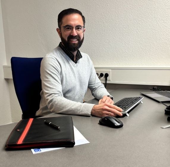 El gandiense Iván Herrero publica la vida de su tatarauelo “Andrés Herrero Peñalver. Apuntes biográficos y genealógicos”