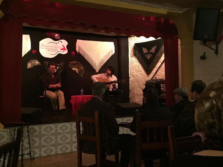 Imagen de la primer actuación del Certamen