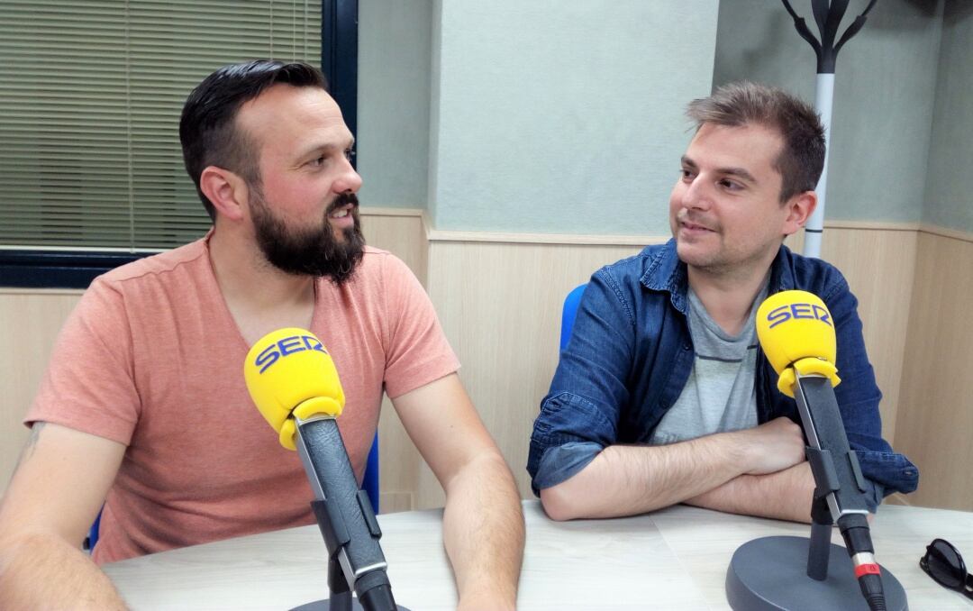 Javier Puche y Miguel Candel durante la entrevista en el programa Hoy por Hoy Vinalopó de Radio Elda SER.