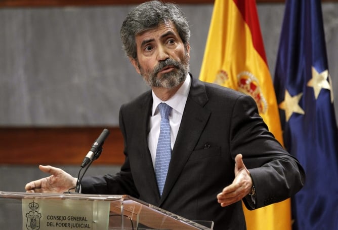 El presidente del Consejo General del Poder Judicial y del Tribunal Supremo, Carlos Lesmes, durante la rueda de prensa que ha ofrecido tras la reunión plenaria del CGPJ