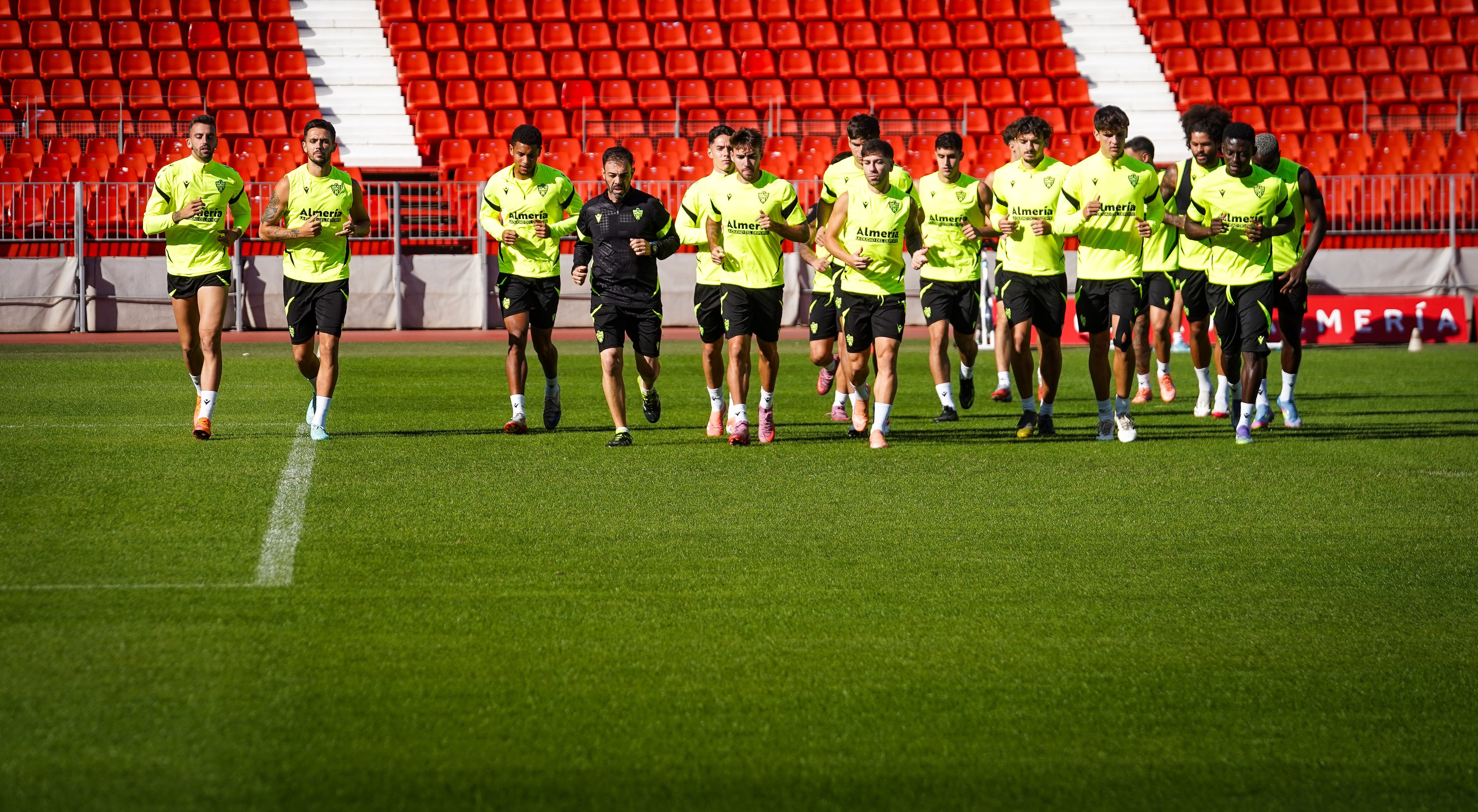 El corazón del Almería (el vestuario) está fuerte y el compromiso de todos los jugadores del conjunto almeriense es grande.