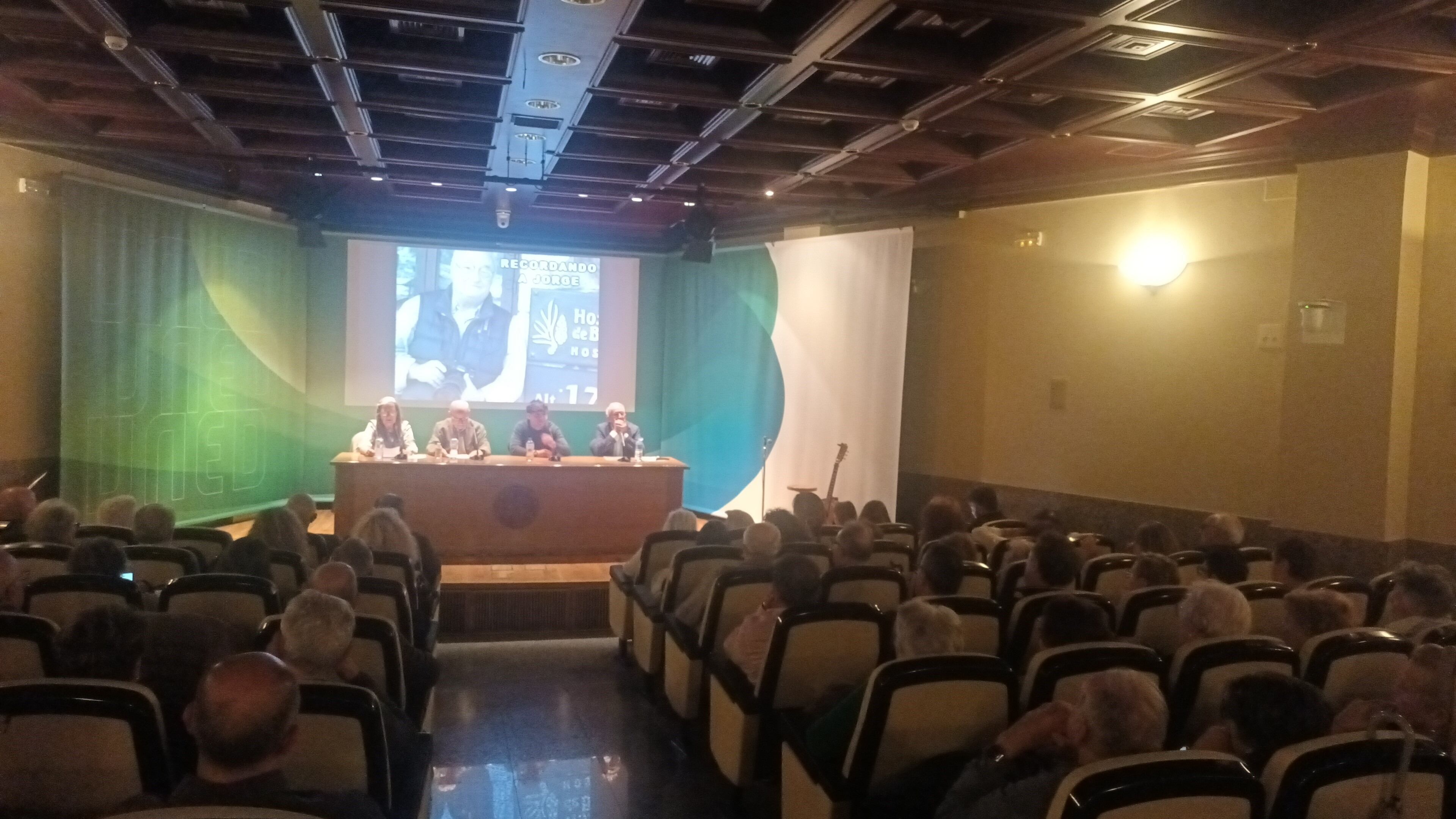 El Aula Magna de la Uned de Barbastro registró un lleno absoluto