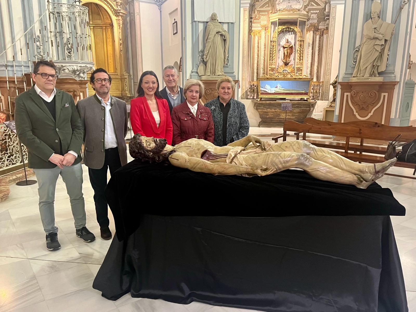 Acto de presentación del Cristo Yacente en la Iglesia de San Juan de Dios tras ser restaurado