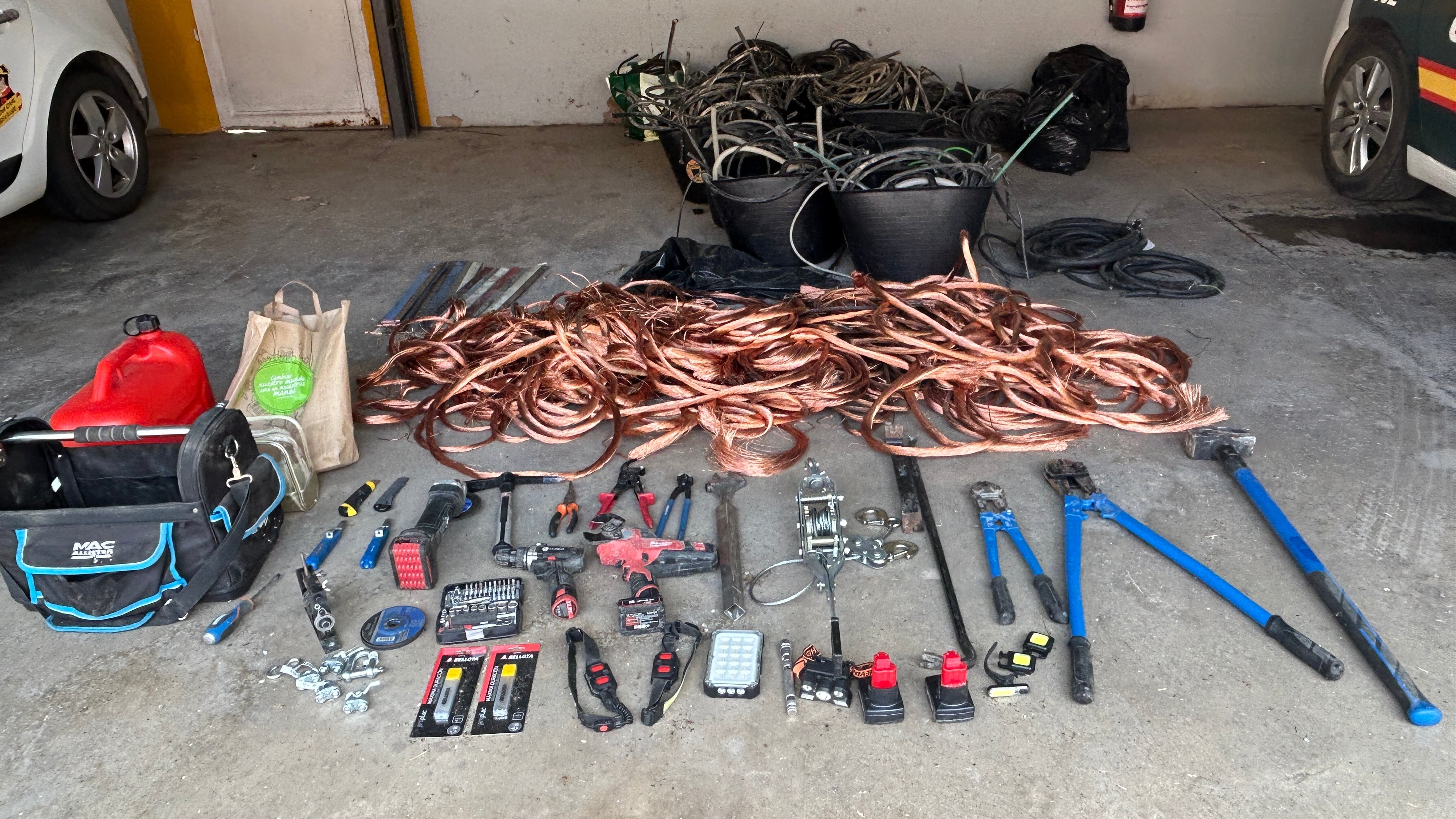 Sorprendidos infraganti robando cobre en el interior de una empresa de La Rioja