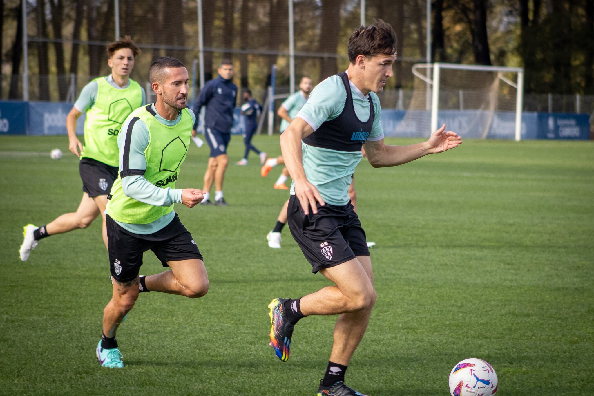 Sielva, durante un entrenamiento defendiendo a Kortajarena, volverá a estar disponible tras cumplir sanción