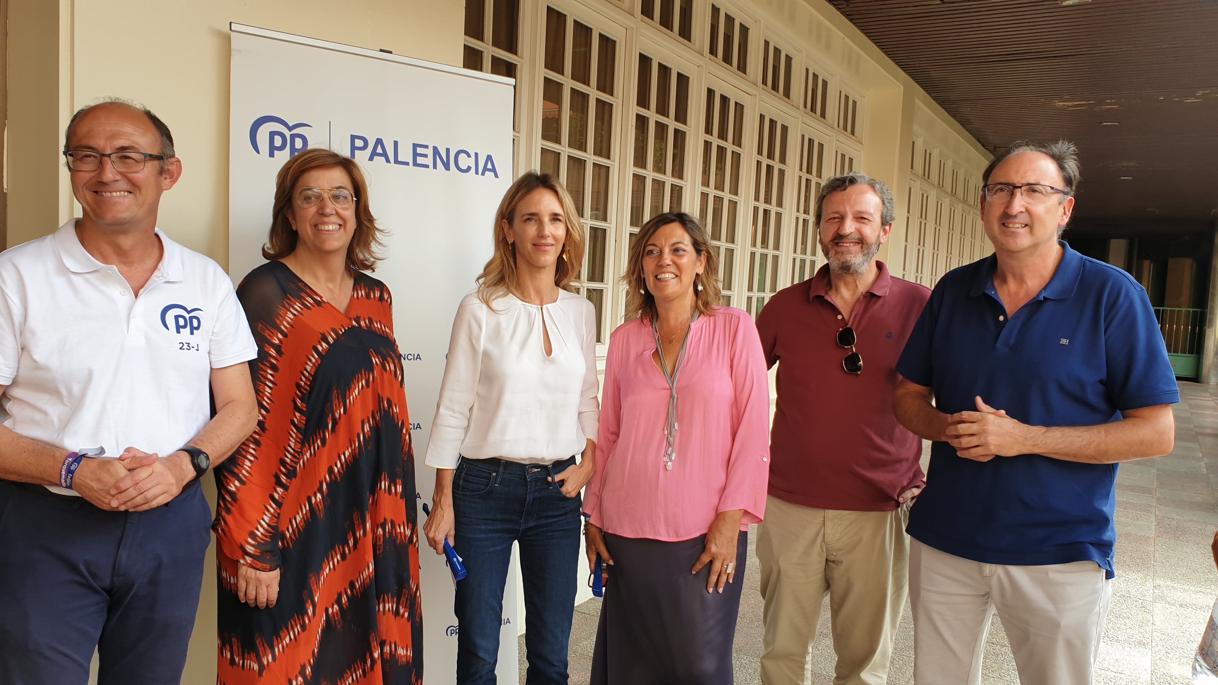 Álvarez de Toledo pide en Palencia unir fuerzas en torno al PP con un voto &quot;vital, patriótico y en defensa de la España constitucional&quot;