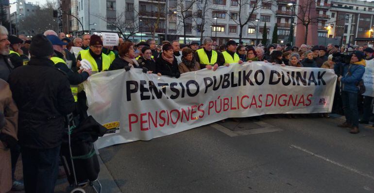 Manifestación de pensionistas en Vitoria