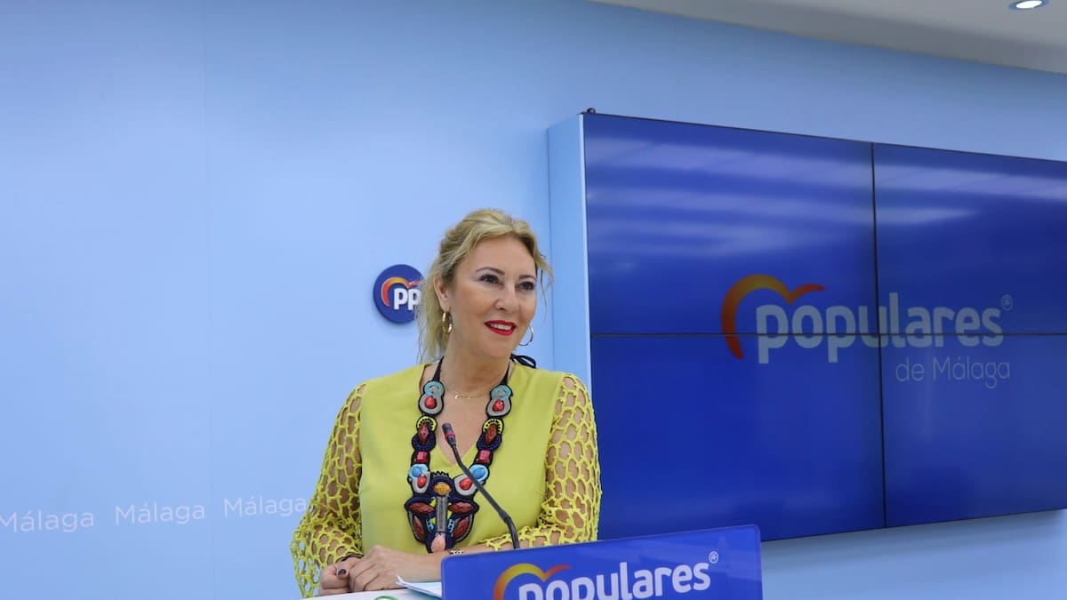 "Devuelva a los malagueños lo que han pagado de más" Carolina España, PP