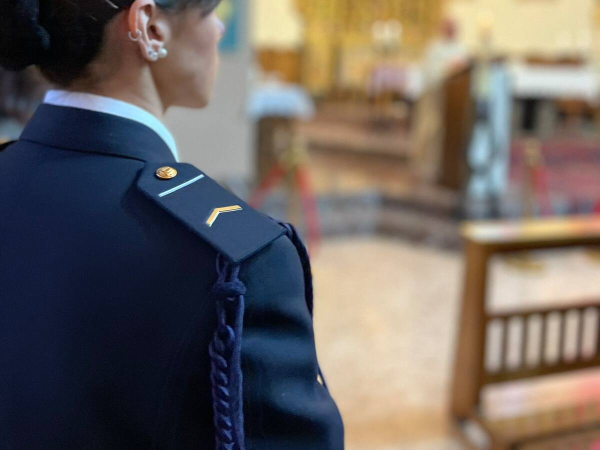 El Govern proposa aumentar un 11,5% els sous més baixos dels policies