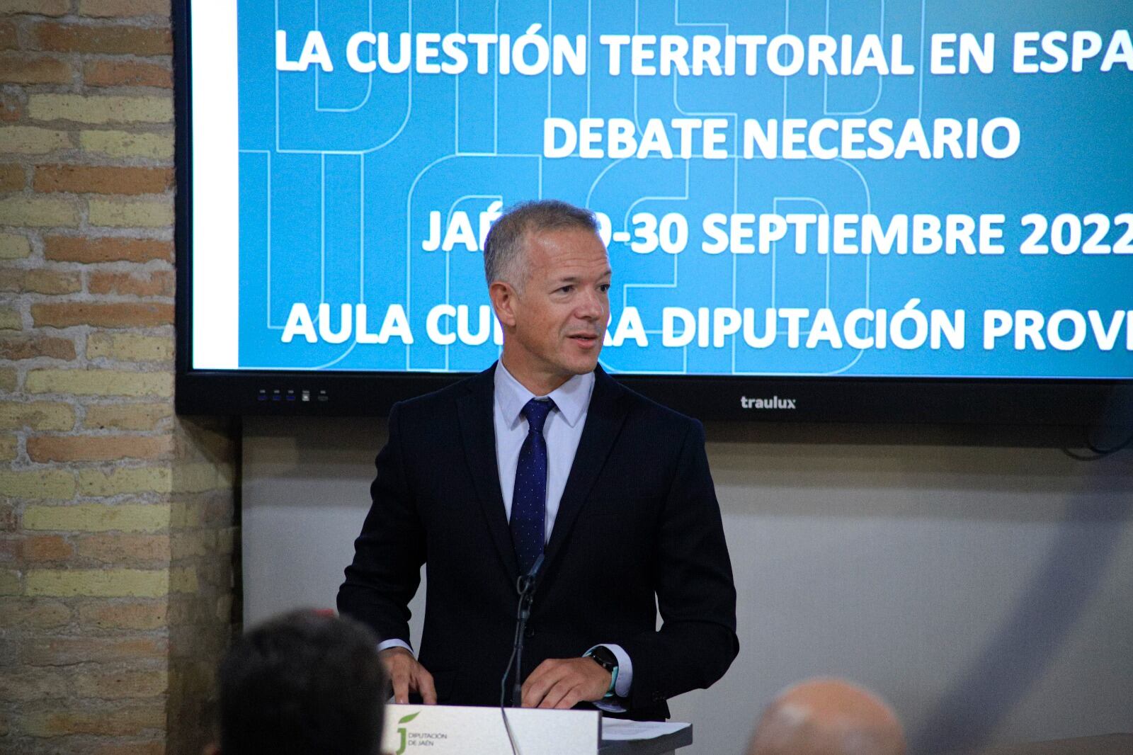 El presidente del Senado, Ander Gil, durante la clausura de las jornadas de la UNED en Jaén.