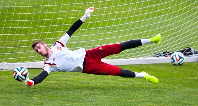 El guardameta de United, en un entrenamiento de los preseleccionados por Del Bosque para Brasil 2014.