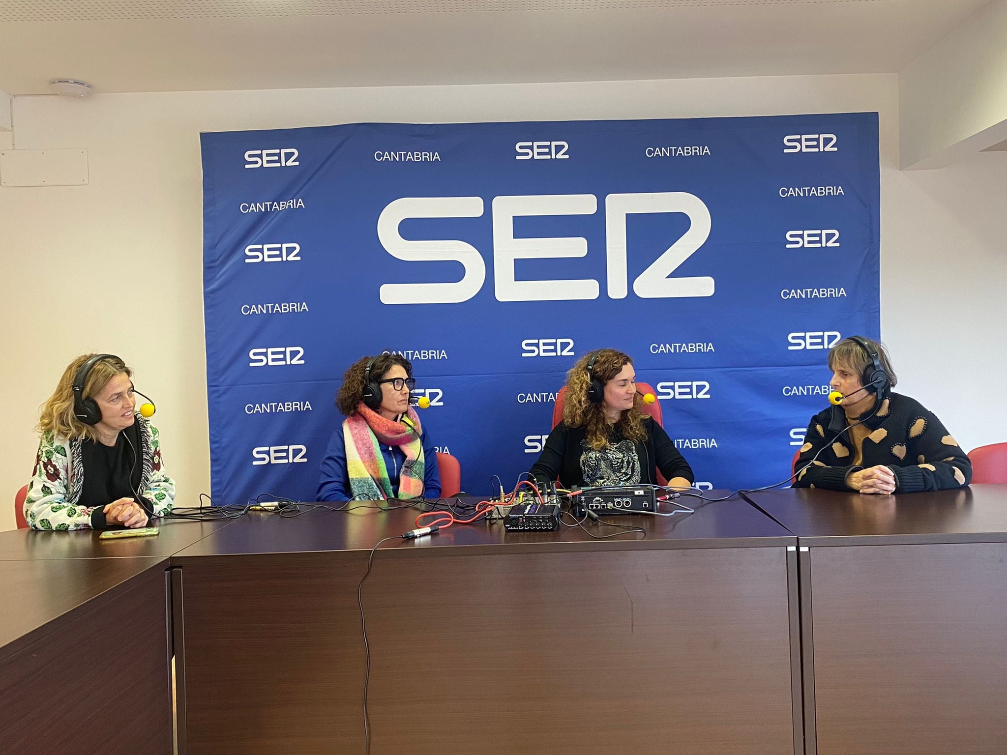 Laura Piedra, Marta Piedra y Rosario Palenque.